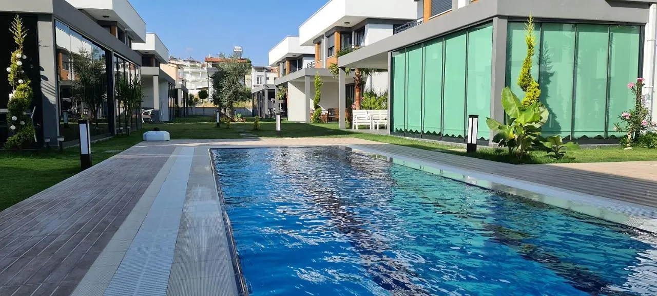 Traumvilla In Kusadası Willa